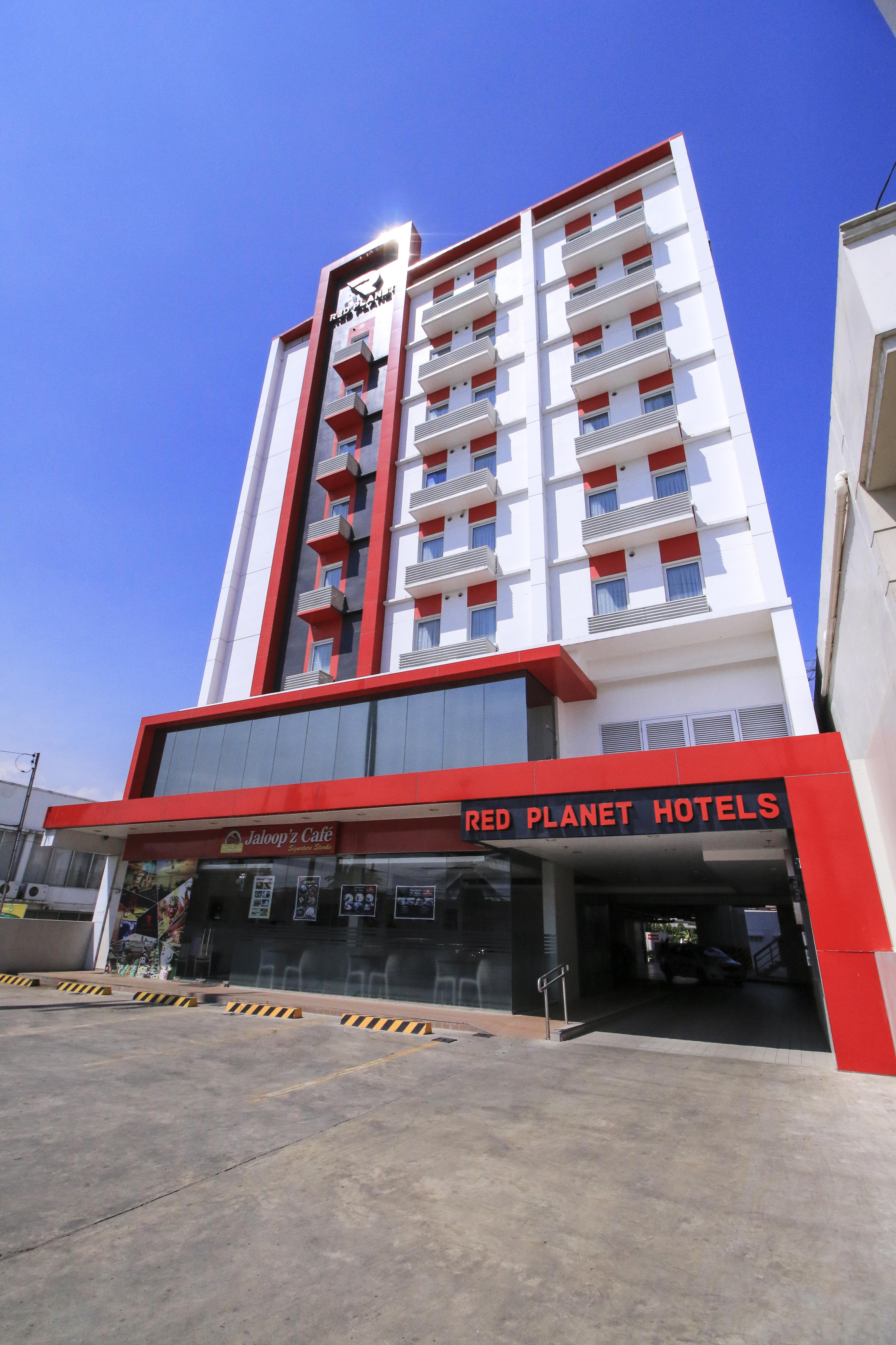 Hotel Red Planet Davao Stadt Exterior foto